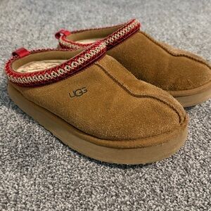 Youth Ugg Tazz